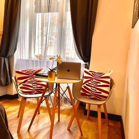 Amazing 1 Room Condo Warszawa Center, Sauna エクステリア 写真